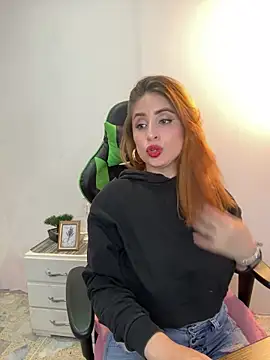 Adeline 1 online show from October 2025 07:36:01 PM
