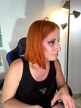 Adeline 1 online show from November 2025 08:03:01 PM