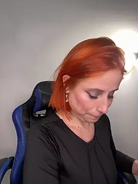 Adeline 1 online show from October 2025 09:04:02 PM