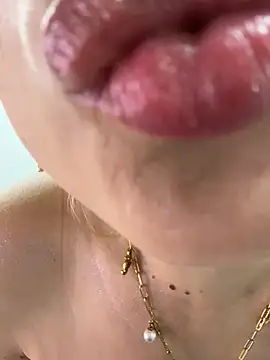 Adeline 1 online show from February 2026 02:53:01 AM