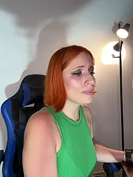 Adeline 1 online show from October 2025 09:11:02 PM