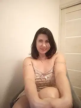 Snapshot of Ambika_beauty chatting on May 2026 08:02:01 PM Ambika beauty online show from May 2026 08:02:01 PM