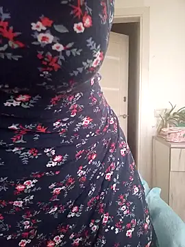 Ambika beauty online show from October 2025 11:01:02 AM