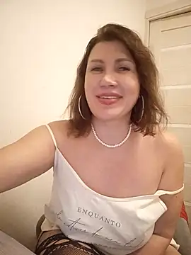 Ambika beauty online show from November 2025 09:26:02 PM