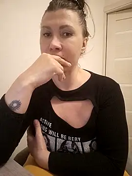 Ambika beauty online show from December 2025 07:29:01 PM