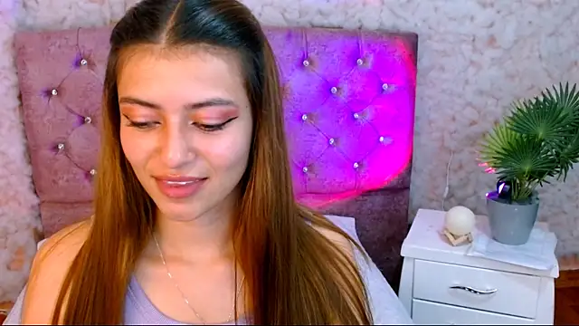 viky evanss online show from December 2025 03:06:01 PM