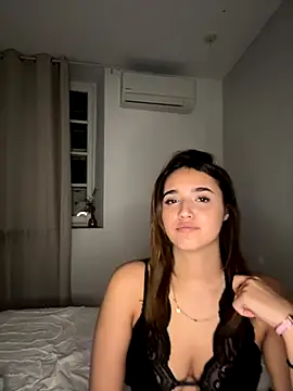 Snapshot of evaa_19 chatting on October 2025 08:08:02 PM evaa 19 online show from October 2025 08:08:02 PM