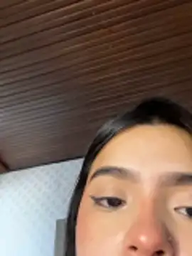 LunaMoore Pink online show from February 2026 12:35:01 PM