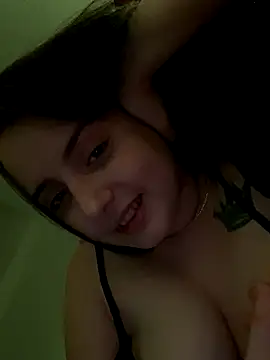 Snapshot of Kiki6679 chatting on October 2025 02:03:02 AM Kiki6679 online show from October 2025 02:03:02 AM