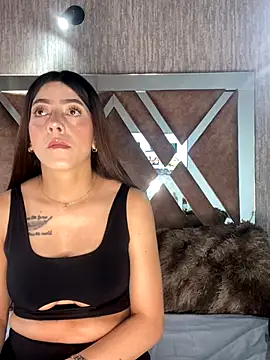 ElectraPink  online show from October 2025 12:37:02 PM