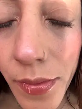 ElectraPink  online show from November 2025 12:49:01 PM