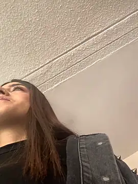 ElectraPink  online show from December 2025 12:48:02 PM