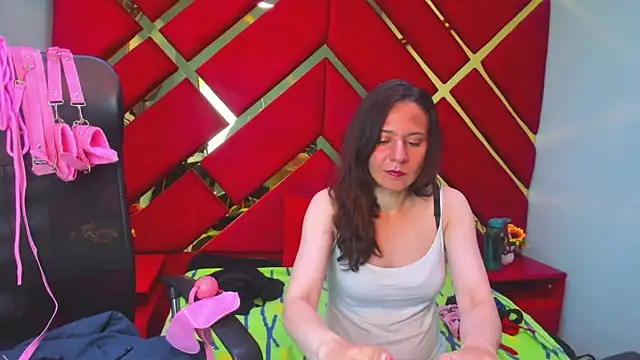 Kylie Bloom online show from March 2026 10:23:01 PM