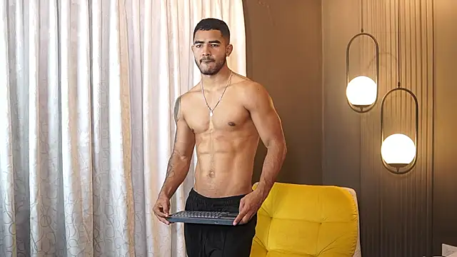 Reik Vonn online show from November 2025 12:11:02 PM