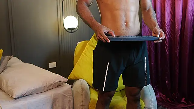 Reik Vonn online show from December 2025 12:19:02 PM