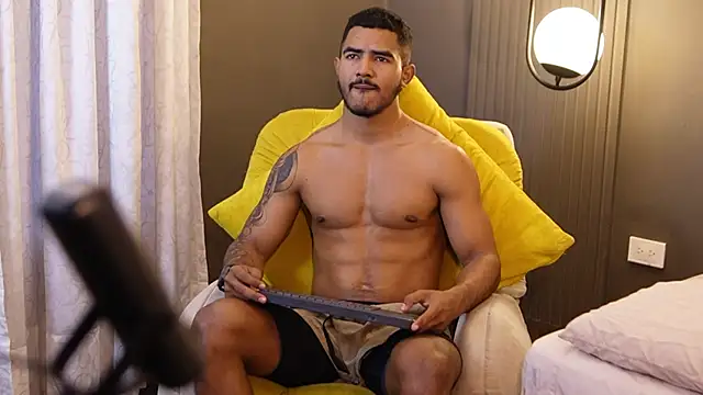 Reik Vonn online show from April 2026 12:43:01 PM