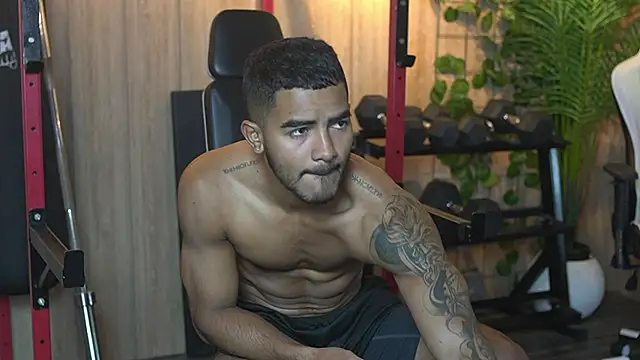 Reik Vonn online show from November 2025 12:37:01 PM