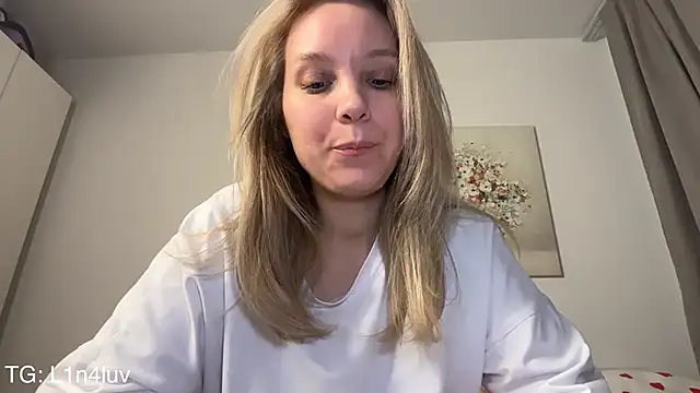 AIicaparkerc online show from February 2026 07:58:01 PM