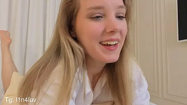 Snapshot of AIicaparkerc chatting on December 2025 08:47:01 PM AIicaparkerc online show from December 2025 08:47:01 PM