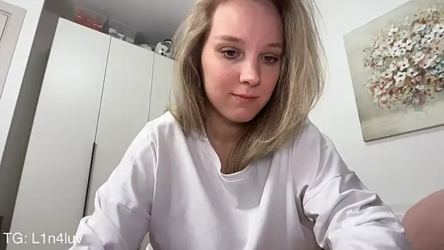 AIicaparkerc online show from February 2026 07:35:02 PM