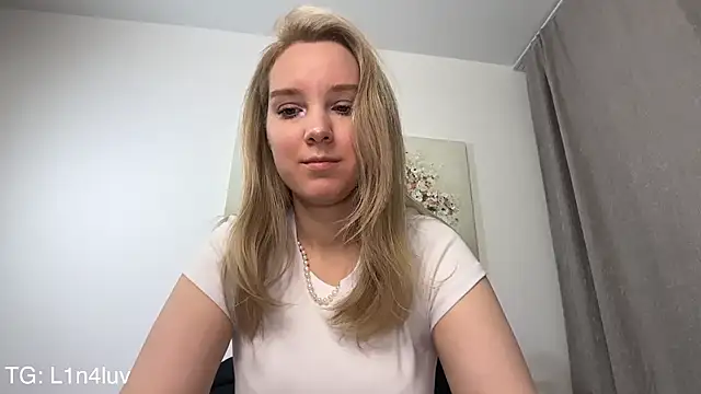 AIicaparkerc online show from February 2026 07:14:02 PM