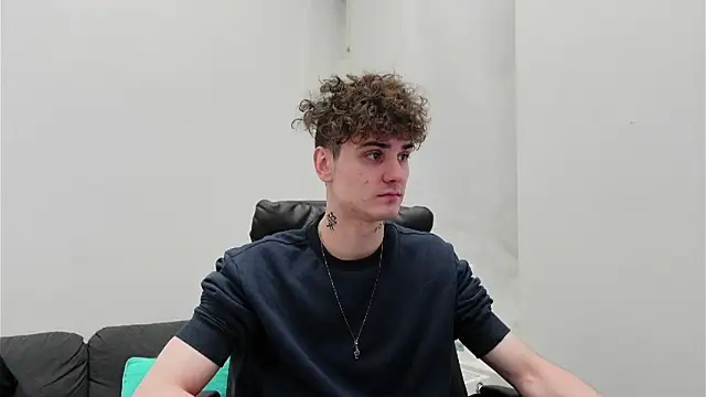 Nick Phillip online show from November 2025 02:00:01 PM