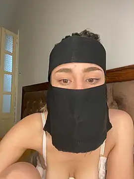 Milina123456 online show from November 2025 09:41:01 PM