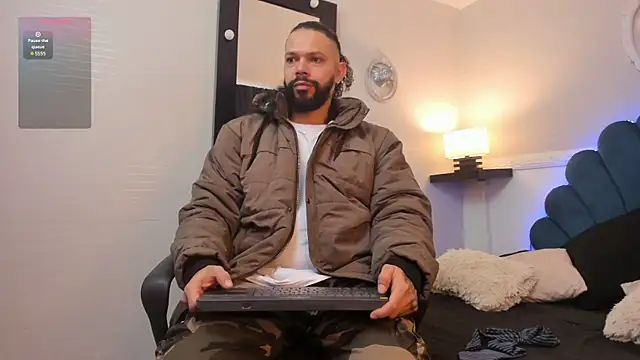 AlukardBig online show from January 2026 01:50:02 PM