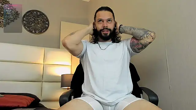 AlukardBig online show from February 2026 03:34:02 PM