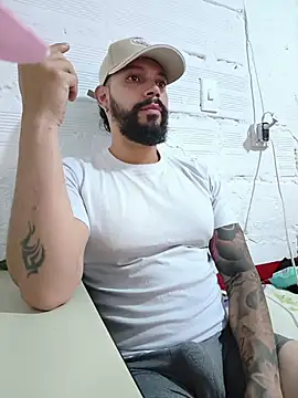 AlukardBig online show from April 2026 09:29:01 PM