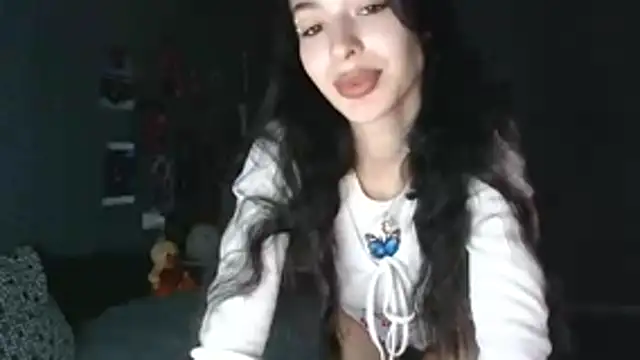 Snapshot of Daphne_Darkthorn chatting on October 2025 03:06:01 AM Daphne Darkthorn online show from October 2025 03:06:01 AM