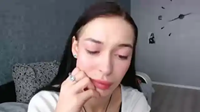 Daphne Darkthorn online show from November 2025 10:20:01 AM