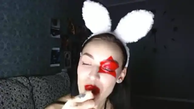 Daphne Darkthorn online show from October 2025 05:32:01 PM