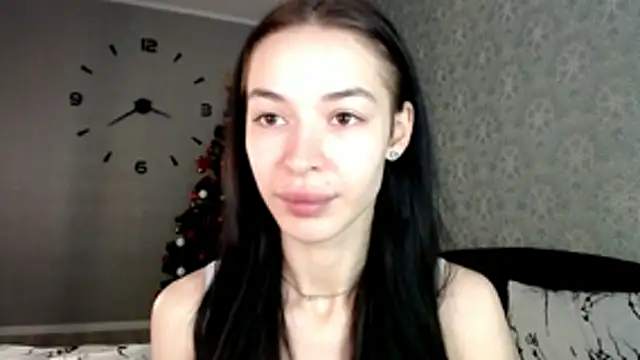 Daphne Darkthorn online show from December 2025 02:35:02 AM