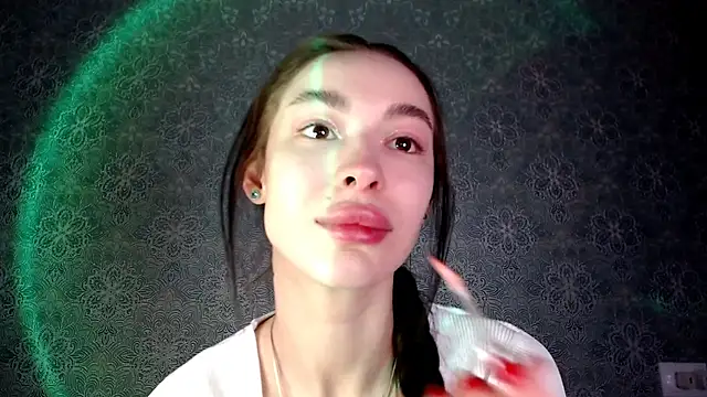 Daphne Darkthorn online show from January 2026 02:15:01 AM