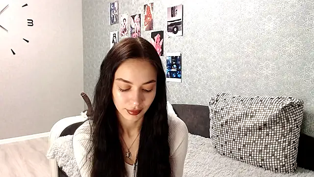 Snapshot of Daphne_Darkthorn chatting on October 2025 01:08:01 AM Daphne Darkthorn online show from October 2025 01:08:01 AM