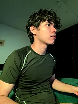 Im Camii online show from November 2025 05:16:02 PM