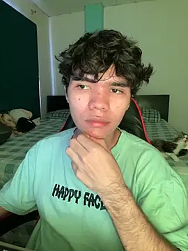 Im Camii online show from November 2025 04:11:01 PM