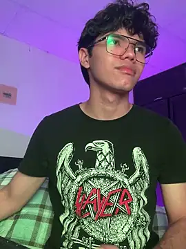 Im Camii online show from December 2025 10:21:02 PM