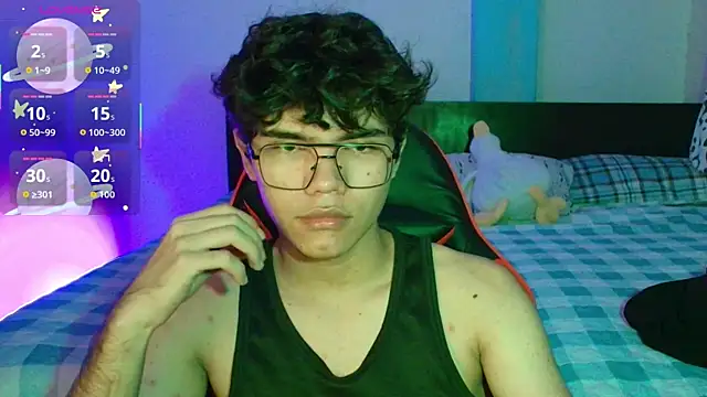 Im Camii online show from October 2025 10:43:02 PM