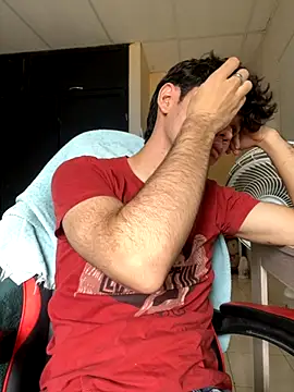 Im Camii online show from November 2025 05:23:02 PM