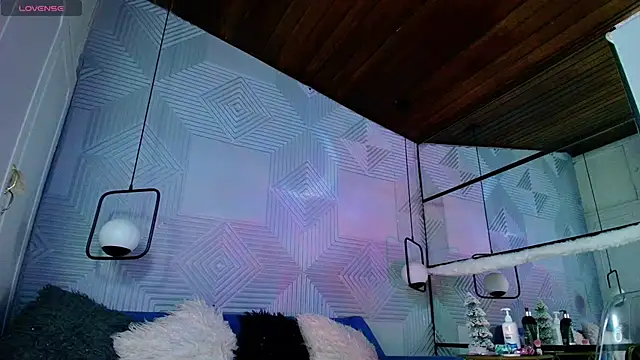 CinnamonHeat online show from November 2025 11:10:02 AM