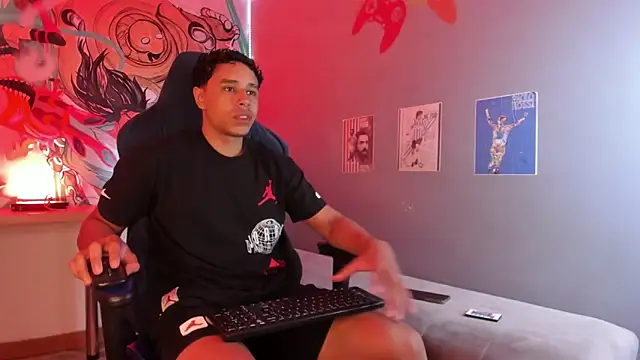 Adrian Volt online show from October 2025 08:22:02 PM