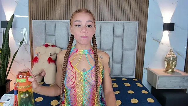 Sassha ferrer online show from December 2025 08:04:02 PM