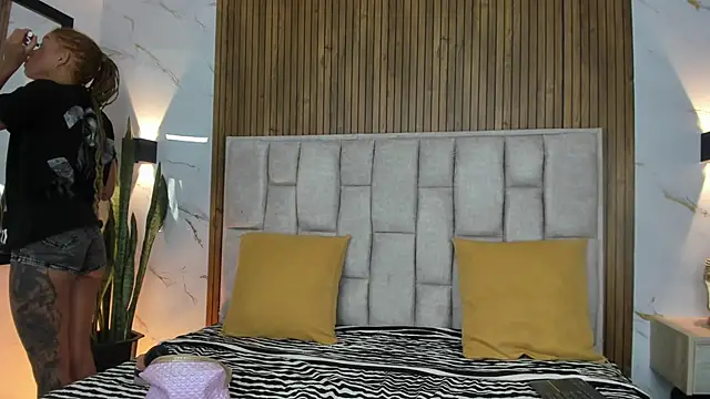 Sassha ferrer online show from January 2026 07:31:02 PM