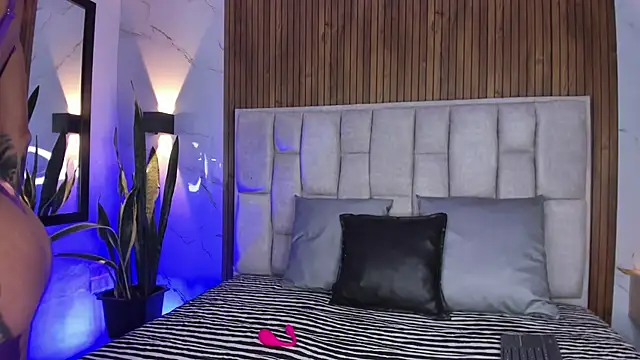 Sassha ferrer online show from March 2026 06:15:01 PM