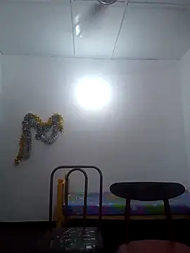 Snapshot of Expose_Queen chatting on July 2026 06:37:02 PM Expose Queen online show from July 2026 06:37:02 PM