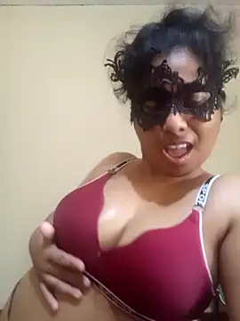 Expose Queen online show from March 2026 05:26:01 AM