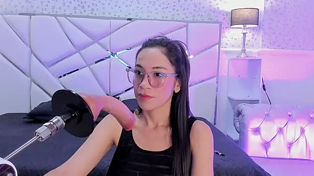 GabbiePrice online show from March 2026 11:43:01 AM