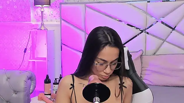 Snapshot of GabbiePrice chatting on June 2026 12:29:02 AM GabbiePrice online show from June 2026 12:29:02 AM